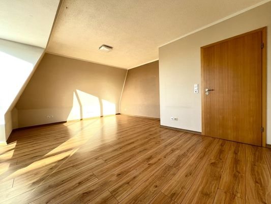 Wohnzimmer Dachgeschoss rechts