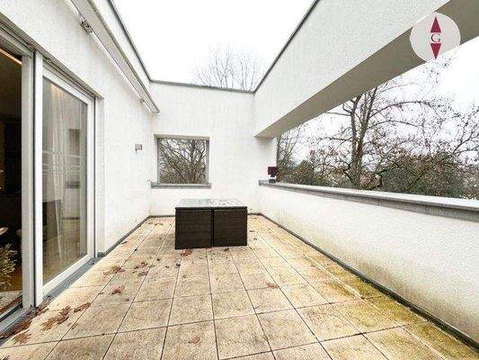 1-697 Loggia (2).jpg