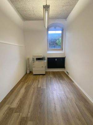 Vorraum Büro, Umkleide, Beratung