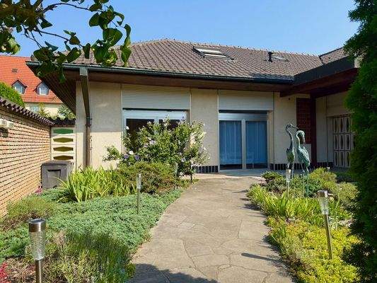 Eingangsbereich Vorgarten