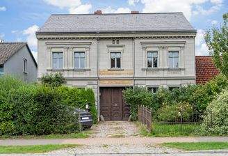 Straßenansicht
