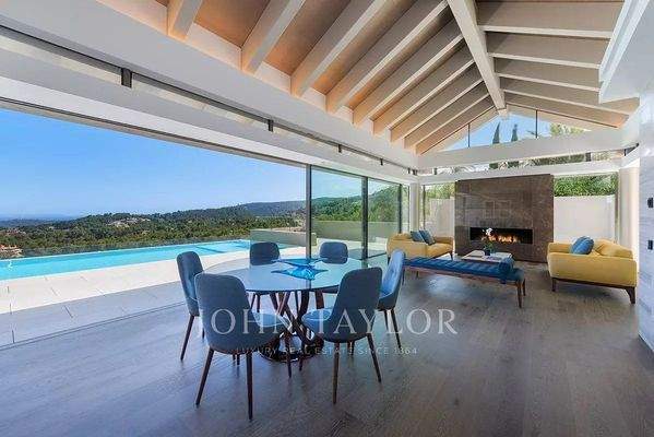 Esszimmer Parkett Kamin