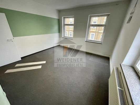 Büro rechts vorne