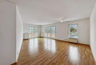 Wohn- und Essbereich Ansicht 1