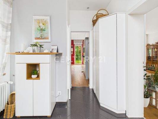 Flur mit Blick zur Küche