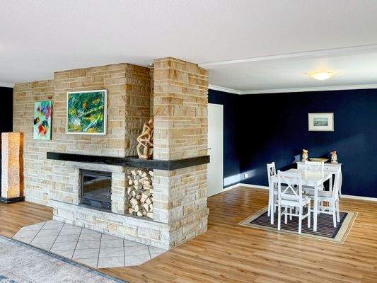 16. Wohn-Essbereich.jpg