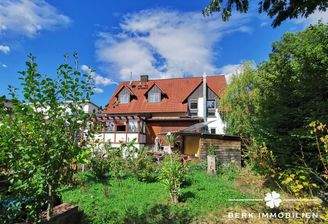 Haus mit Gastronomie/Gewerbe in Eschau