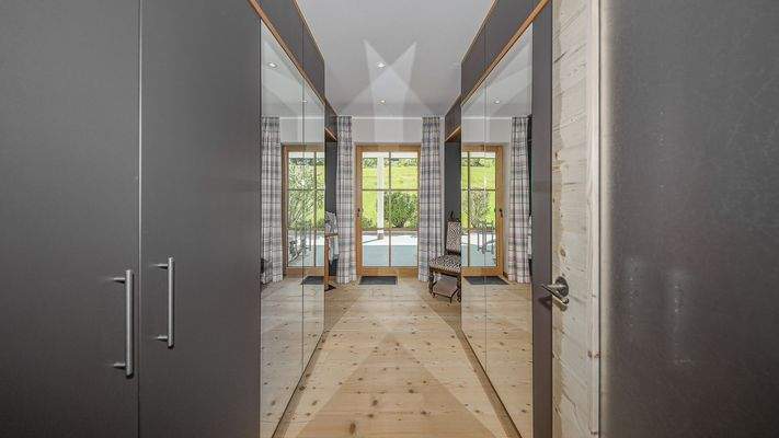 KITZIMMO-Luxusvilla mit Kaiserblick in Alleinlage kaufen - Immobilien Scheffau.