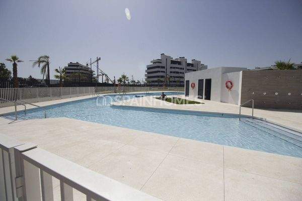 4-Bedroom Penthouse in Torremolinos with Sea Views