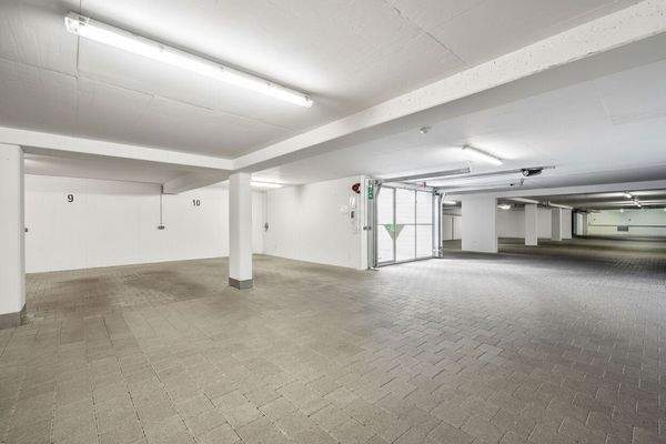 Inklusive: 1 TG-Stellplatz