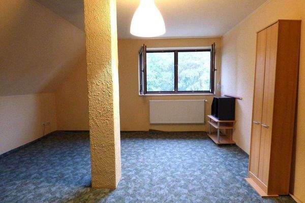 Dachgeschoß - Zimmer 1