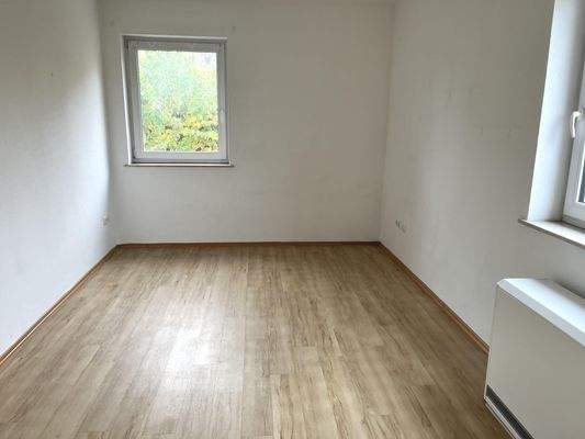 helle Zimmer (Wohnung EG rechts)