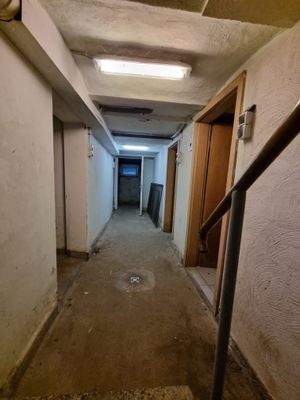 Martensdorf Keller Flur.jpg