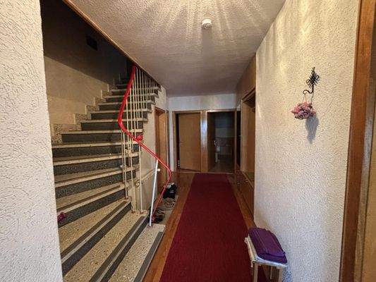 Diele und Treppenaufgang