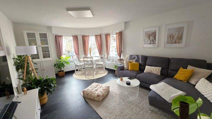 Großes Wohn - Esszimmer