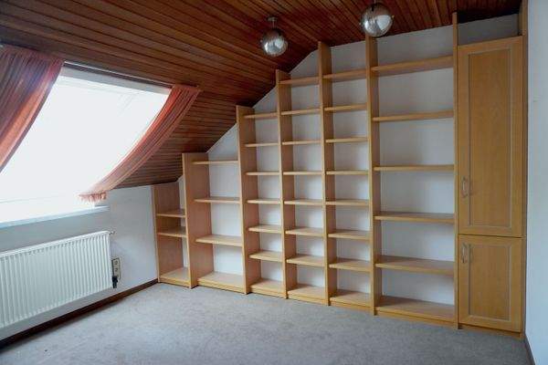 Arbeitszimmer OG a.jpg