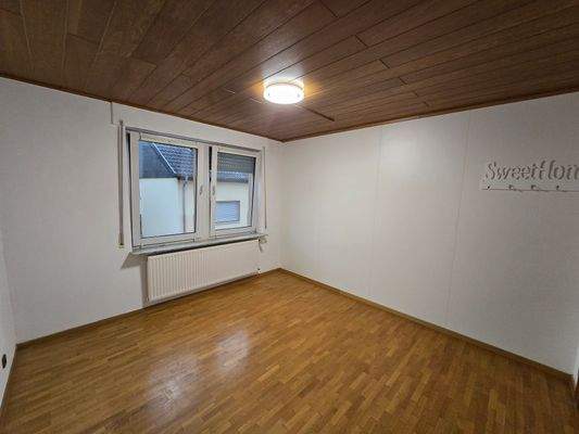 Wohnzimmer 1.OG rechts