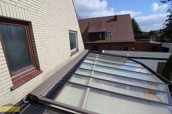 Jalousie mit Wettersteuerung (Wintergarten)