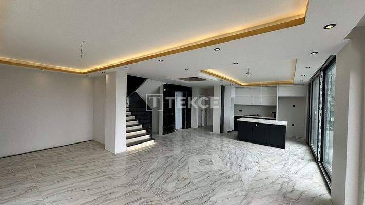 Detached Villa in the Quickly Developing Alanya Tepe