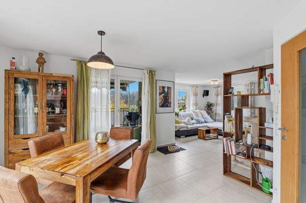 Wohn- und Essbereich EG