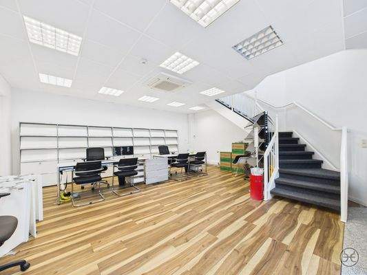 CAM05560G0-PR0015-STILL005