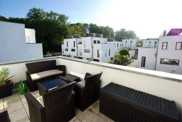 sonnige Dachterrasse