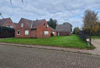 1 - Straßenansicht.jpeg