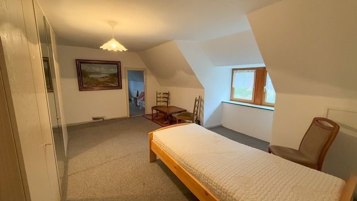 Durchgangszimmer DG Einliegerwohnung