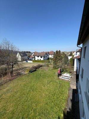 Blick in den Garten vom 1. OG.jpeg