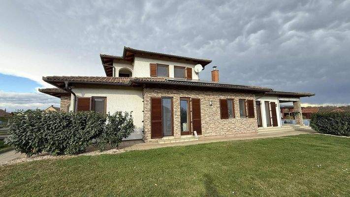 att.3YZQH3tdxU7rM1pbN6zuCIOXmOYJLI0RgkrUf-7xaFM.JP