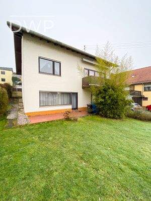 Terrasse und Garten in Richtung Süd-Westen