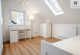 Zimmer vollmöbliert