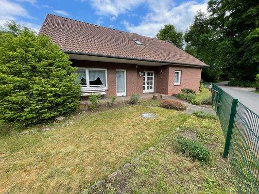 Ansicht mit Eingangsbereich