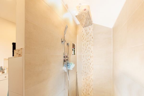 Dusche