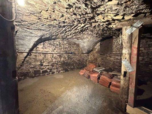 Teilkeller - Gewölbekeller - 1800 !!!