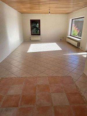 Wohn- u. Essbereich (EG)