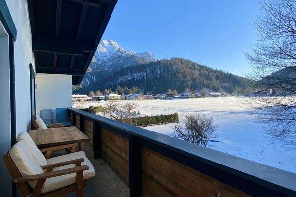 Balkon mit Aussicht soweit das Auge reicht...