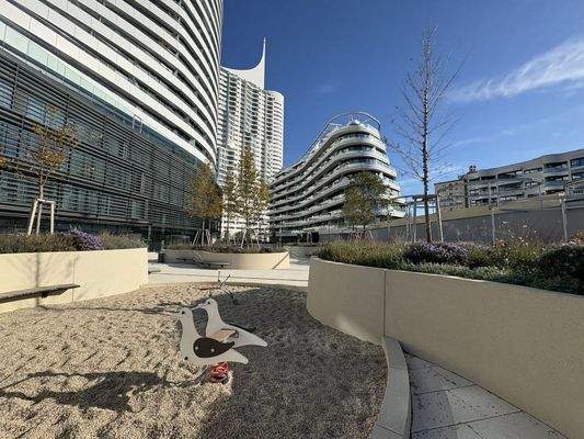 20251031_084531172_iOS