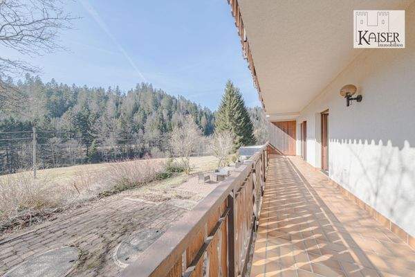 5 3-Zimmer-Whg mit eigenem Eingang (1)