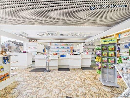 Verkaufsfläche / Büro