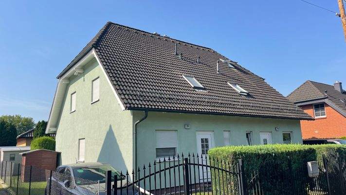 Blick von der Strasse