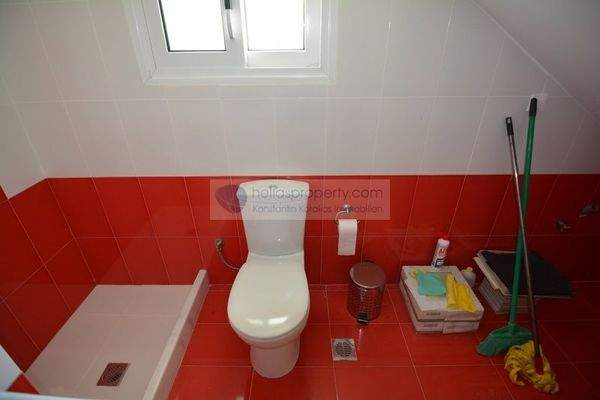 img_ba71b21e-c708-4a24-baea-d9bbb5ef5727