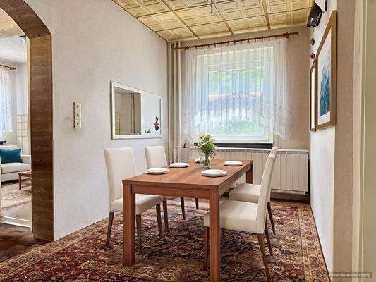 EG - Esszimmer - KI-Einrichtungsbeispiel