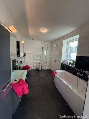 Masterbad en Suite (3)