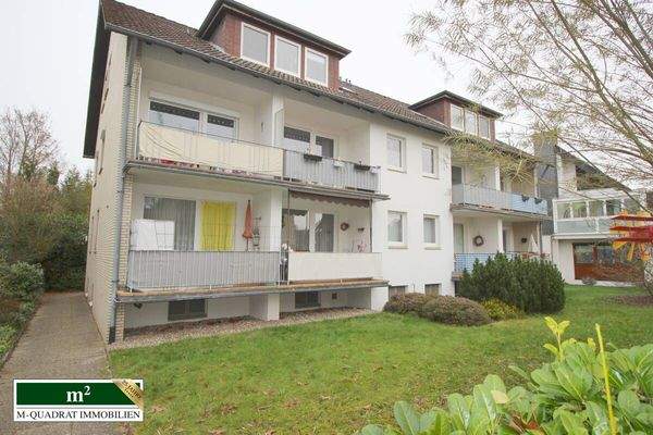 MFH mit 9 WE und 8 Loggien straßenseitig