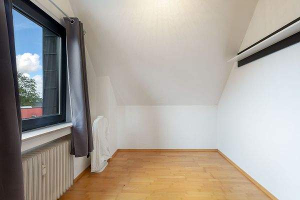 Arbeits/Kinderzimmer