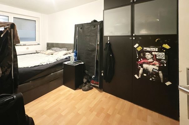 Schlafzimmer 2