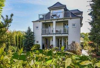 Haus Gartenansicht.jpg