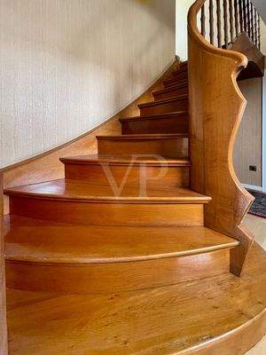 innenliegender Treppenaufgang Dachgeschoss