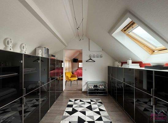 Ankleide DG - (KI generiert)